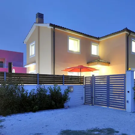 With Private Pool In Village Jadreski Villa *